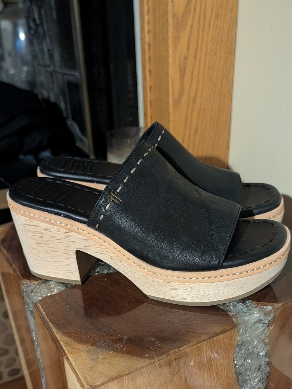 Frye Hazel 2 Platform Slides sz 8 in Black Leather & Natural Wood - Picture 5 of 16